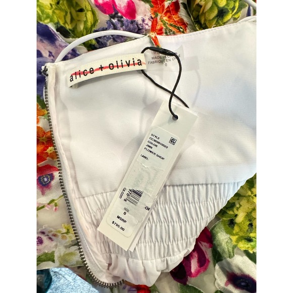 Alice + Olivia Hayden Ruffled Floral Maxi Dress. Size 0 - Picture 8 of 10